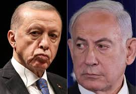 MarianoGiustino's tweet image. Ascolta qui la mia corrispondenza di questa mattina 14 Aprile 2026, in onda su Radio Radicale:
radioradicale.it/scheda/786816/…
- Nuovo scontro verbale tra #Turchia e #Israele. 
- Tensioni tra #Ankara e #Gerusalemme molto acuite in queste ore. 
- #Netanyahu ha accusato #Erdoğan di