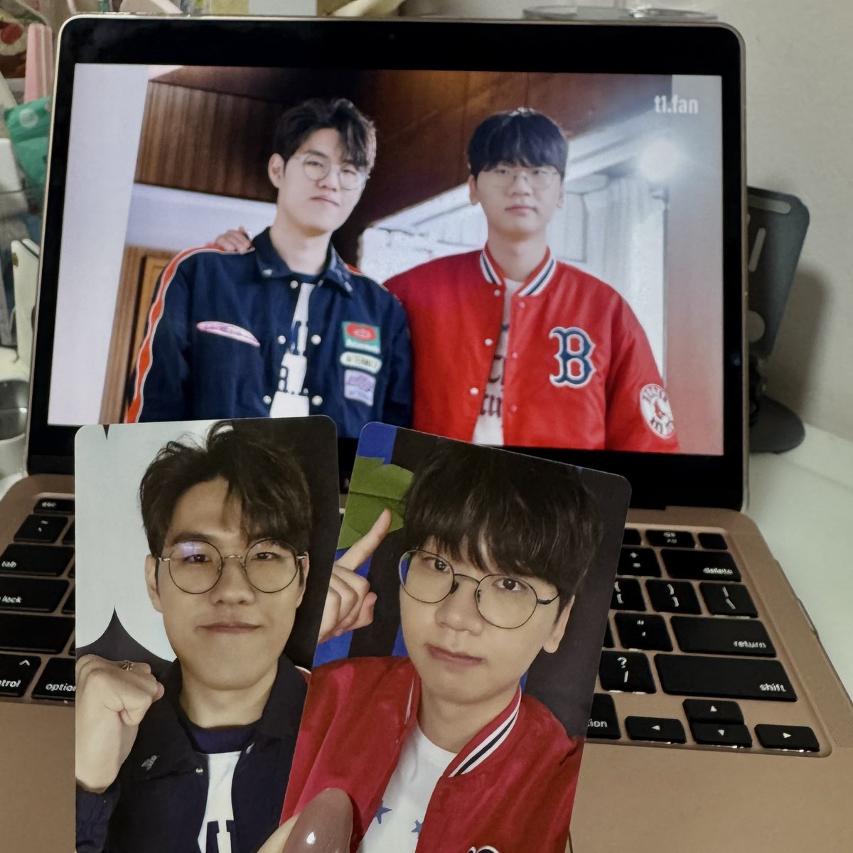 moonjjjunnie's tweet image. im fine 🙂