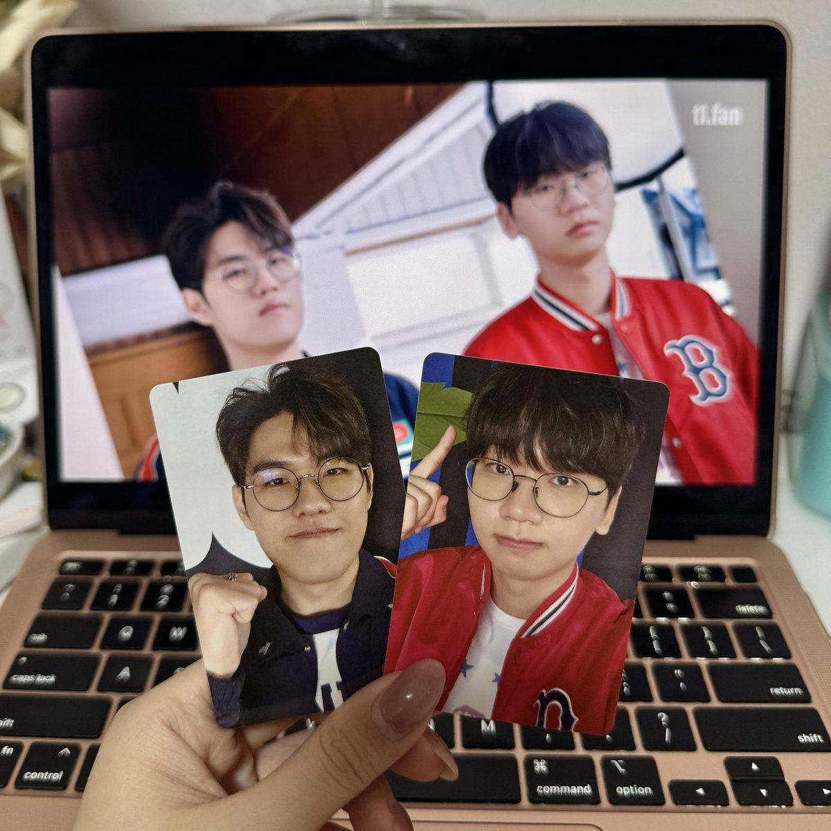 moonjjjunnie's tweet image. im fine 🙂