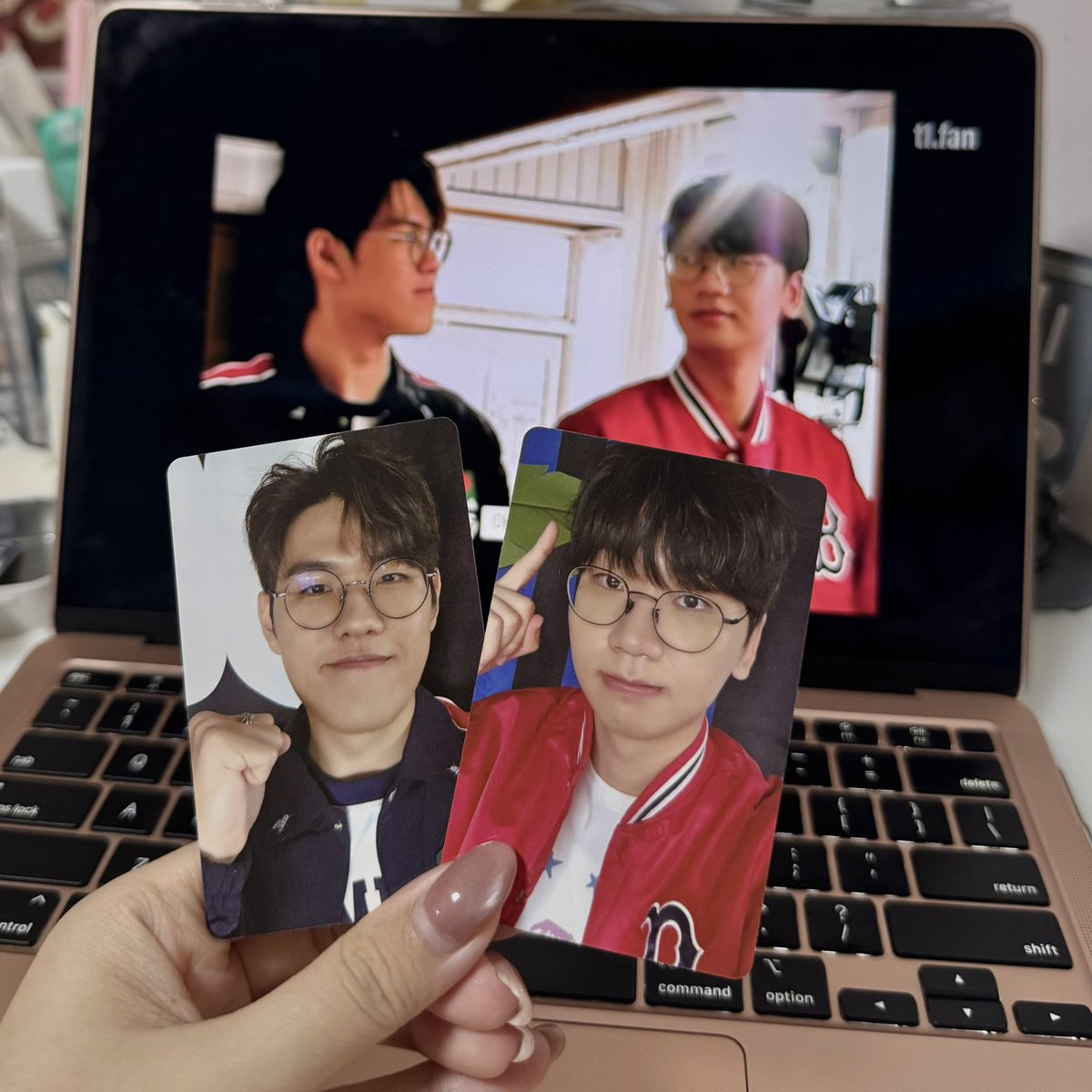 moonjjjunnie's tweet image. im fine 🙂