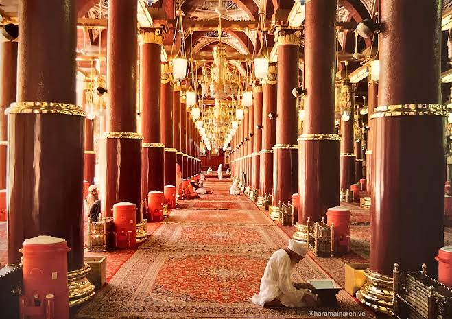 البيان tweet media