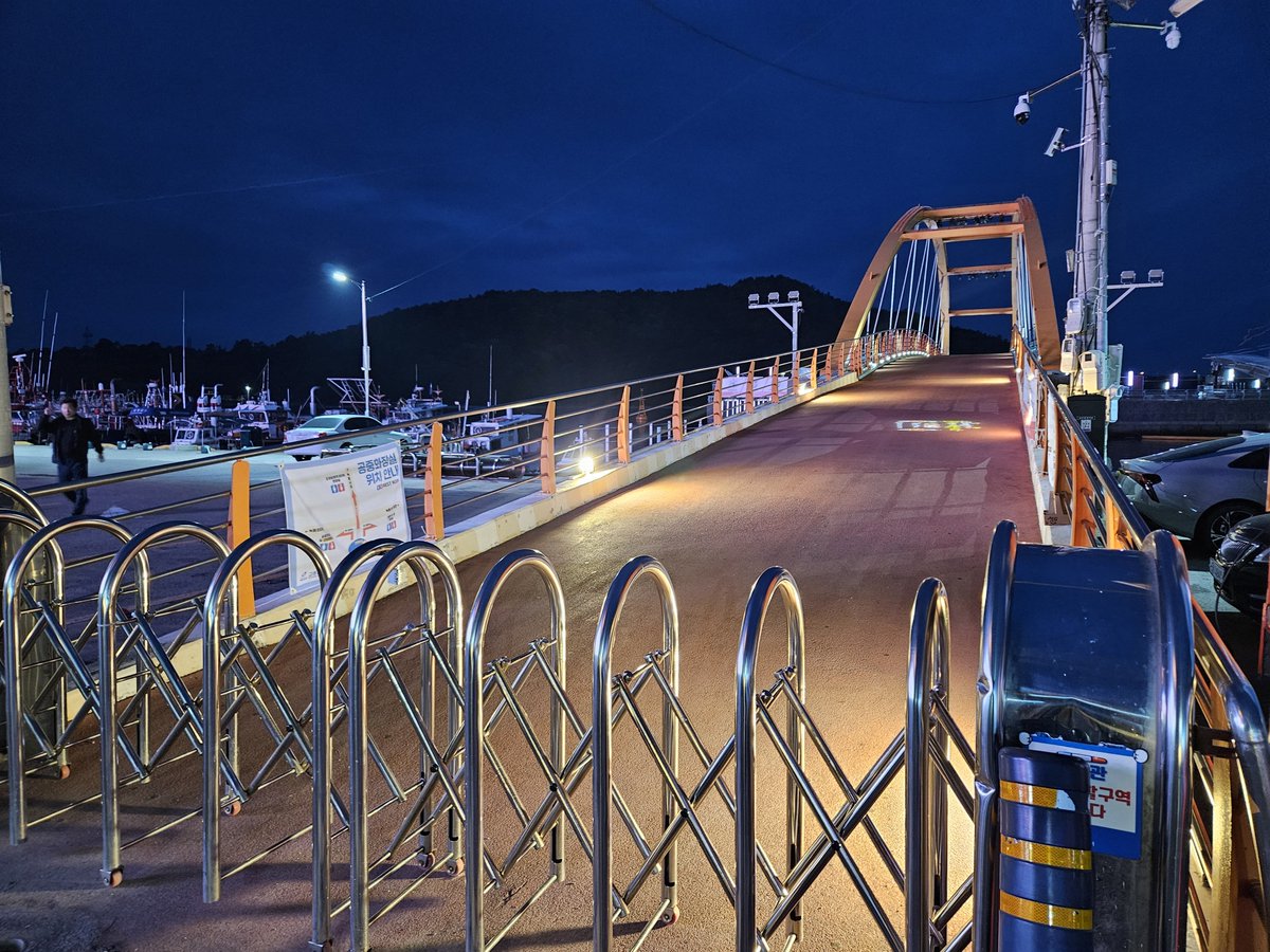 ☆먹곰☆ tweet media