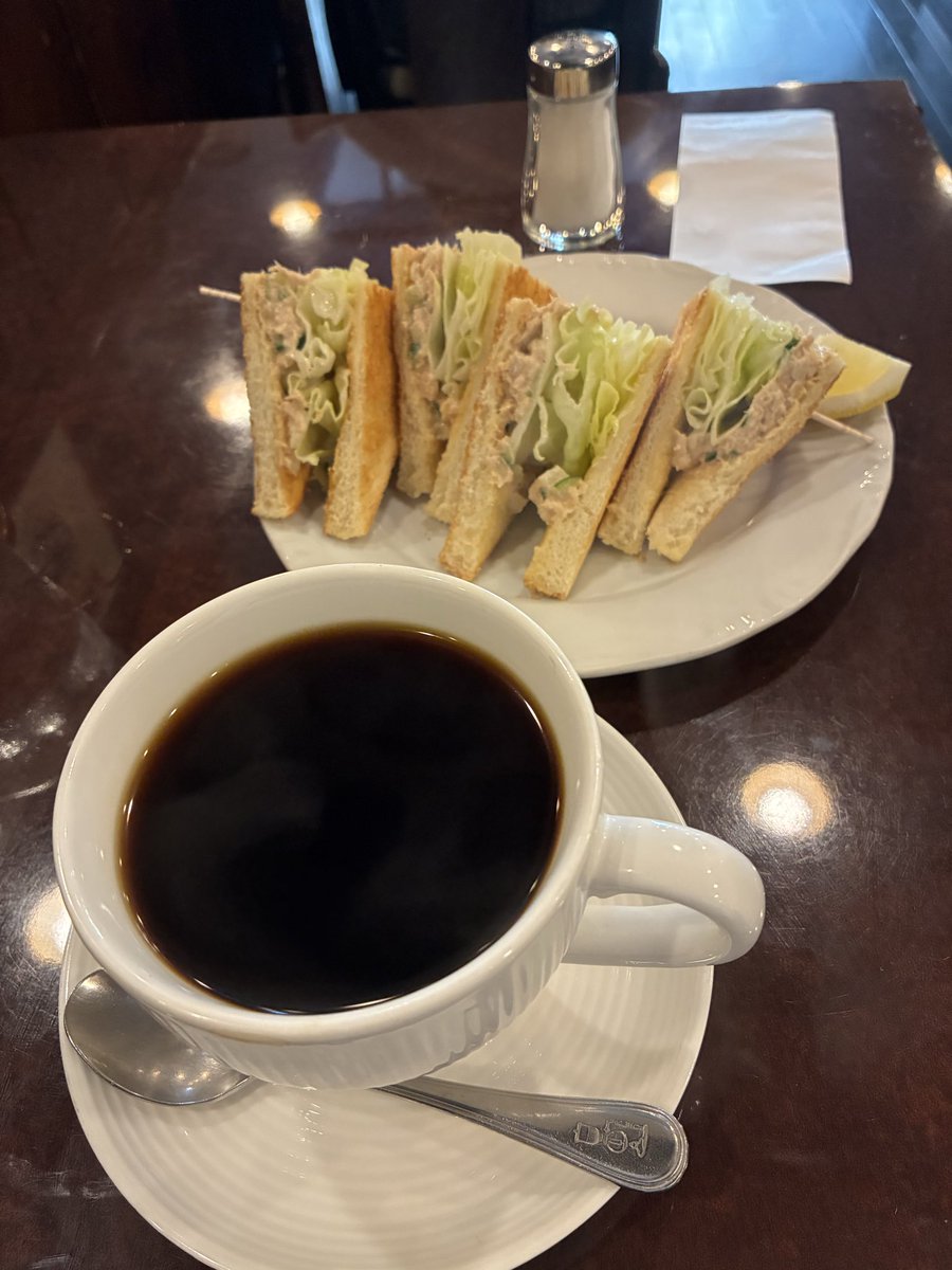 藤色葉菜 tweet media