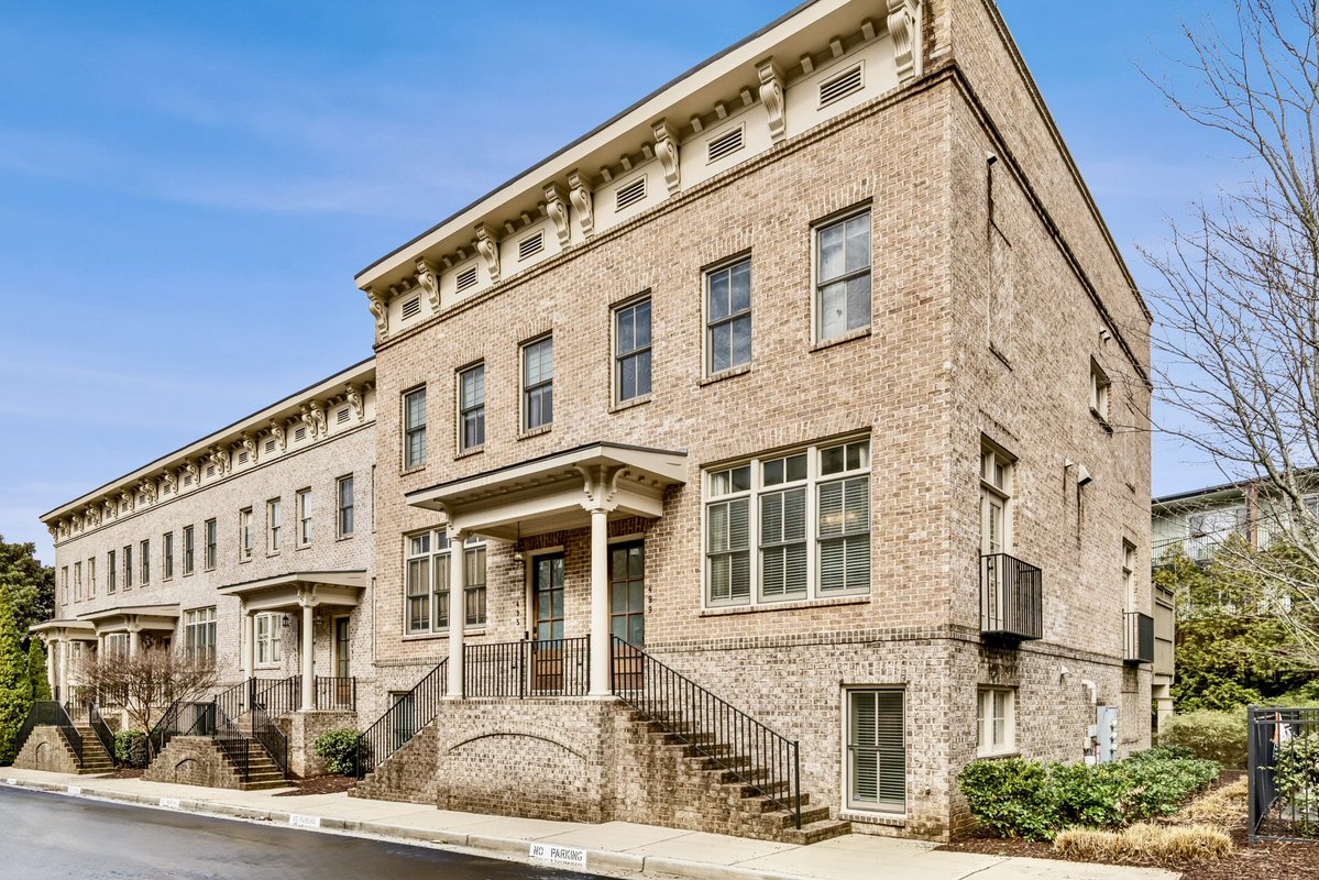adamhmorrison's tweet image. SOLD! 499 Ansley Ct NE, Atlanta, GA, 30324! $789,500. Congrats to my Seller client Jess on the sale of his townhome! AdamHMorrison.com. #justsold #realestate #realtorlife #realtor #atlanta #atl #brokerassociate #lawyer #atlantafinehomessir #atlantafinehomes #ansleyparkside