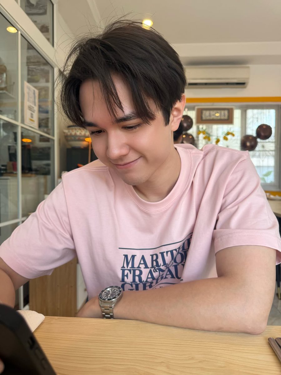 ขวัญกะเพราไก่รักไมกี้ไปทุกวัน🌷 tweet media