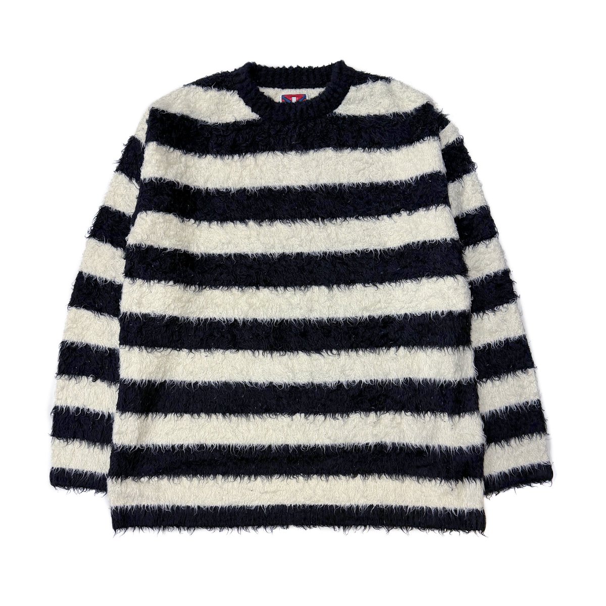greed_store's tweet image. #RALEIGH

●「"Replacement of early90s" FUZZTERNATIVE BORDER KNIT」!!

特殊な糸を使用し、起毛加工を施したボーダーニット!!
コットン100%ですがモヘアのような毛足感!!
厚手のL/S Tシャツや薄手のスウェット感覚でご着用頂けます!!

◎ご購入はコチラ
greedxxx.shop-pro.jp/?pid=190731304