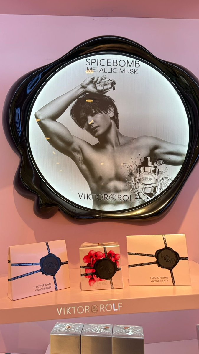 𝑀𝒶𝓇❣️GI 29 Apr #JoongxViktorandRolfFragrances tweet media