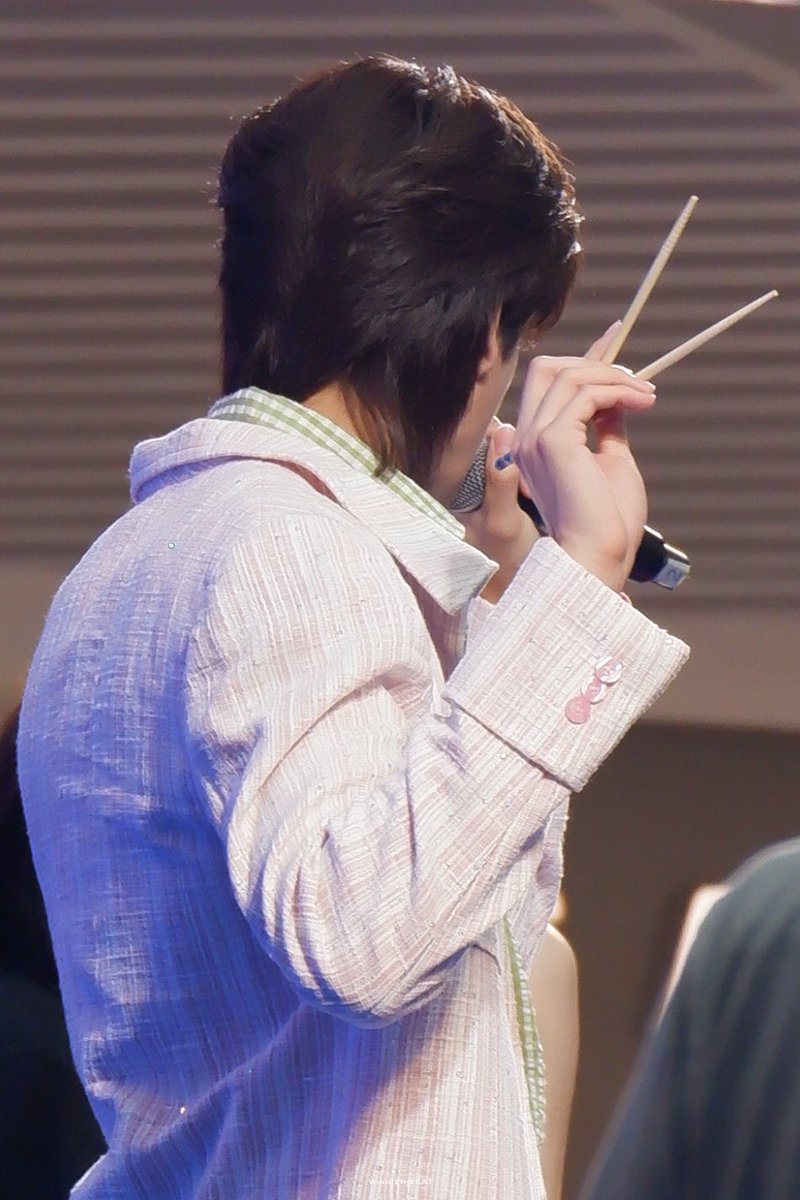 He is The(e) CAT tweet media