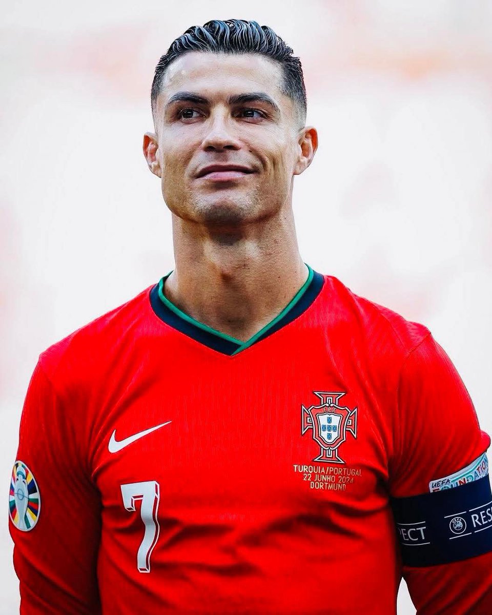 Cristiano Ronaldo on his participation in the 2030 World Cup:

"I have not completely ruled out the possibility of playing the 2030 World Cup. If I keep scoring every week at 41 maybe I COULD PLAY 4 more years."