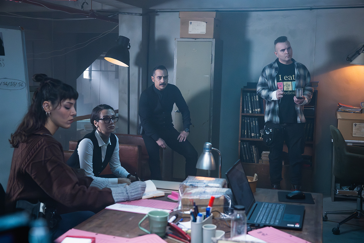 whatonnetflix's tweet photo. The Turkish crime drama series GRAVEYARD will return for season 3 this August! https://t.co/kmme4MQ3Ul