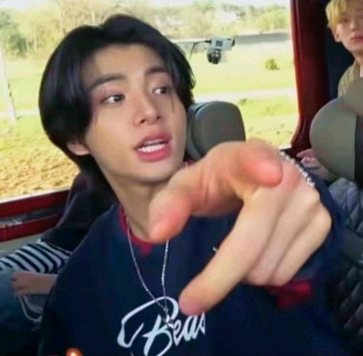 esther : BRING HEESEUNG BACK tweet media