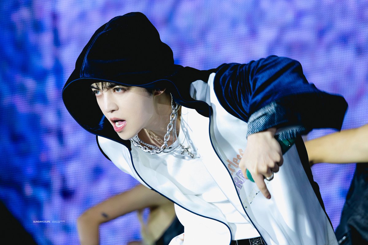 𝐒𝐔𝐍𝐃𝐀𝐘𝐂𝐎𝐔𝐏𝐒 tweet media