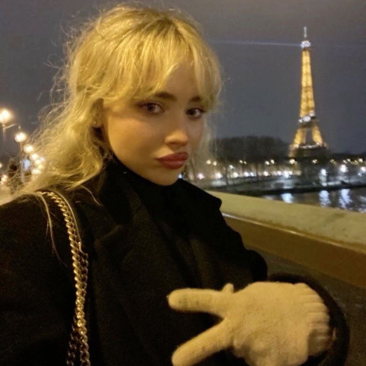 yeji so in love!! 🩷 tweet media