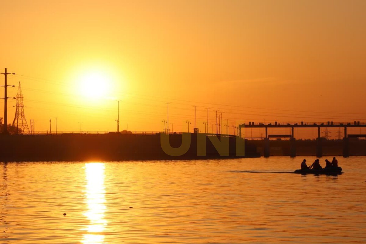 UNI_Photos's tweet image. In Photos | People enjoy a boat ride along the Tawi River Front during the three-day Tawi Mahotsav, held as part of Baisakhi celebrations, in Jammu.

📸: Aman Sharma / UNI

#TawiMahotsav | #Baisakhi2026 | #Jammu | #JammuTourism | #JammuandKashmir | #UNI