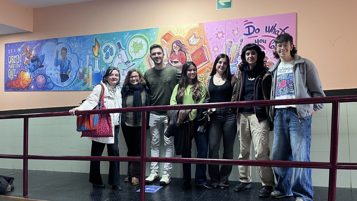 IES Carmen Martín Gaite. Moralzarzal. tweet media