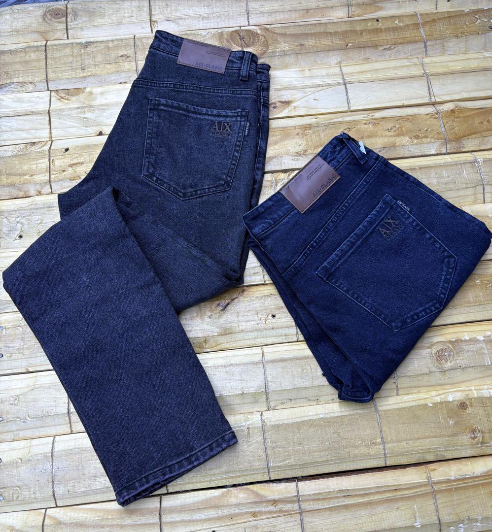 midreeed's tweet photo. Size 32-40

1 pic 48,000

Call/WhatsApp 0622494383

Please RT https://t.co/LasKectq6P