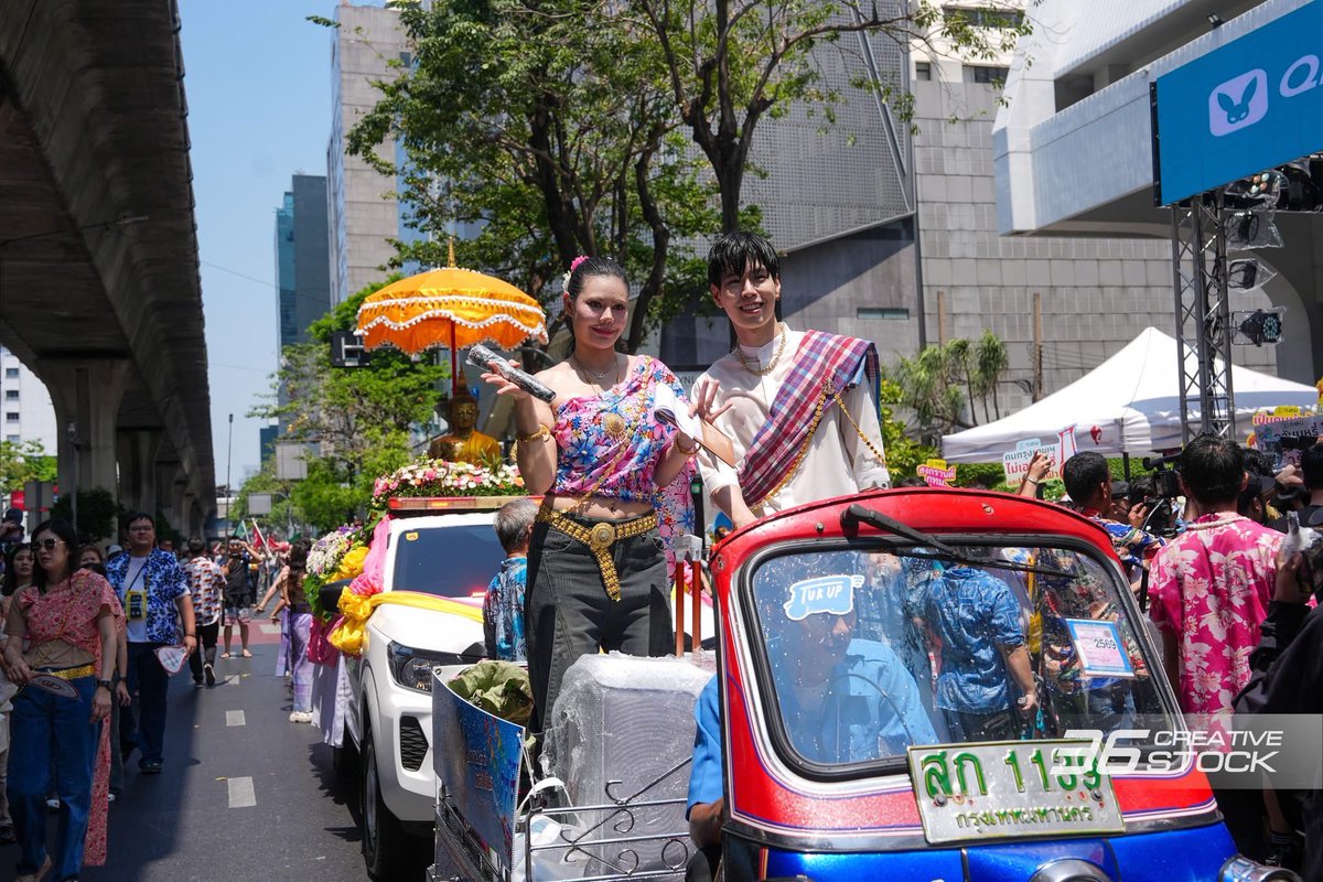 TUK UP รับติดป้ายตุ๊กๆ TUKTUK ADS 突突车|トゥクトゥク tweet media