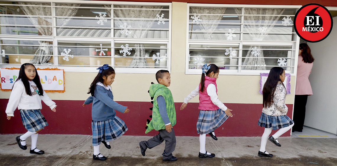 ElInformanteMX's tweet photo. 2.8 #millones de #estudiantes regresaron a #clases en la entidad
Retomaron sus actividades con normalidad 140 mil 314 #docentes en 19 mil 606 #EscuelasPúblicas y #privadas.
Tags: @Edomex @SeducEdoMex
https://t.co/JsKaYkP1uM https://t.co/OiABTInm2N