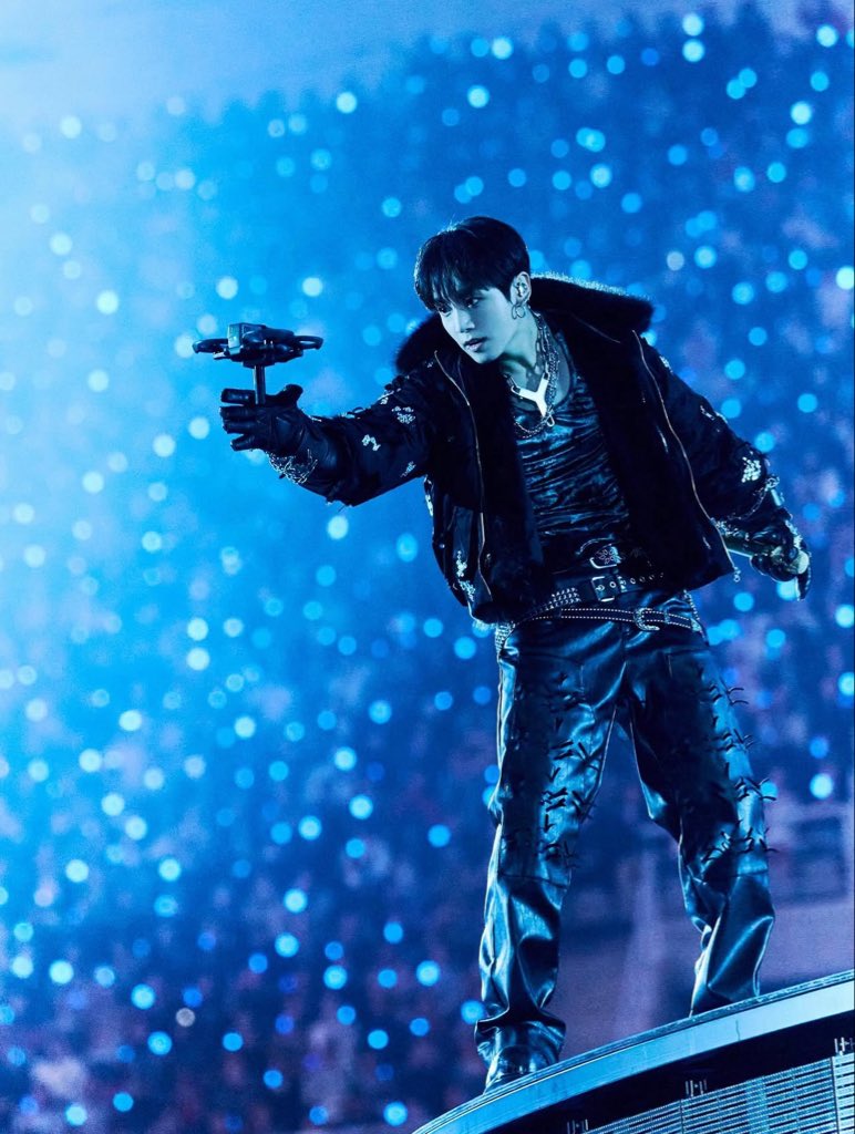 GoldenJKUnivers's tweet photo. Jungkook on BTS’ Instagram. https://t.co/ga8Y2rLm9d