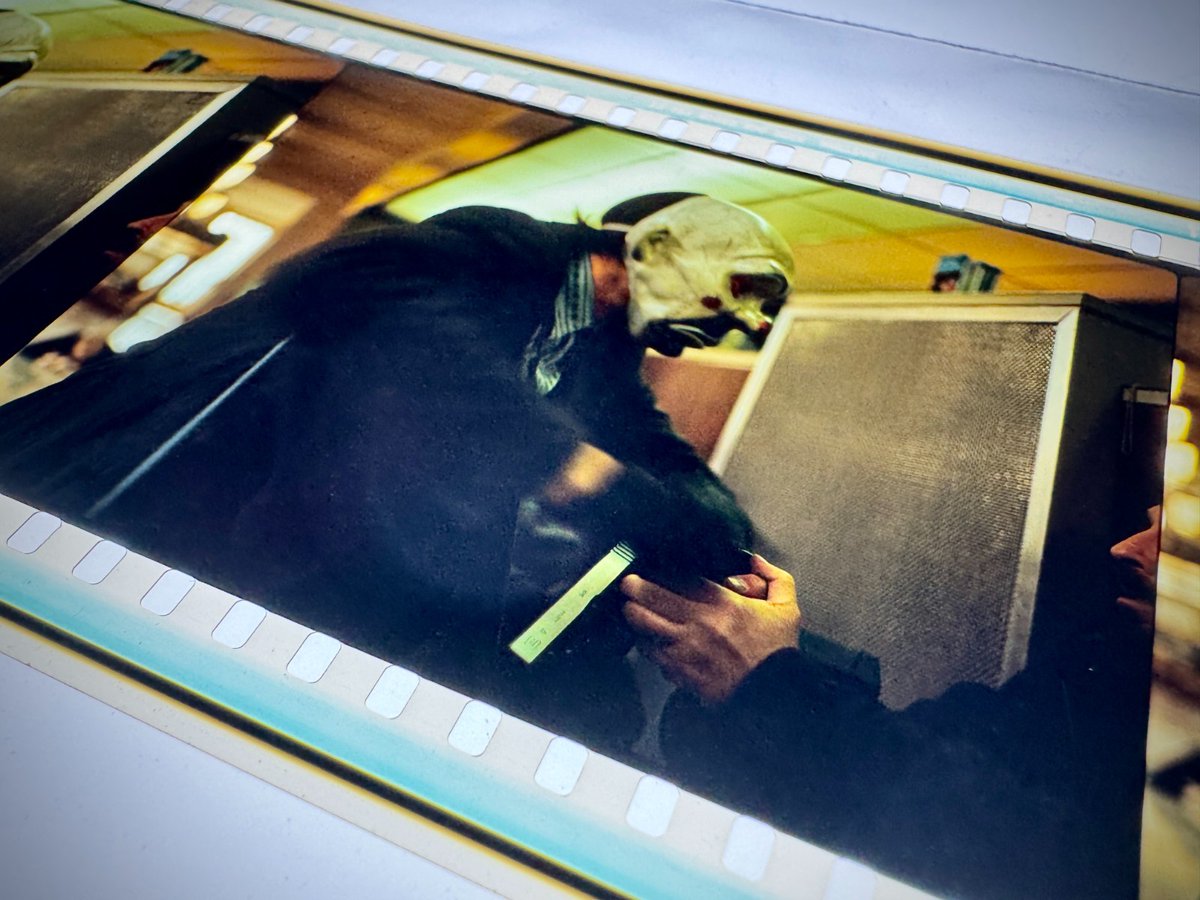 70mm IMAX film strip - The Dark Knight - JOKER  
🔗 ebay.com/itm/3181443704…  
 #ad