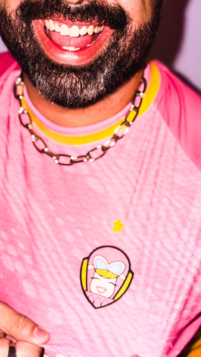 Geekbarba tweet media