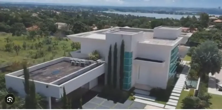 Dalson Figueiredo tweet media