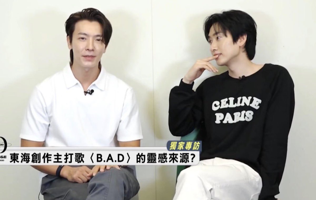 #Eunhae #은해 #은혁 #동해
Hello 👋🏻 Lee Hyukjae 
Camera is in front 🤭🤭🤭🤭