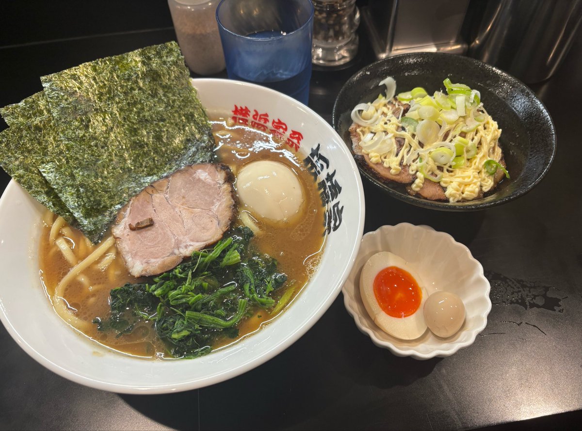 もとえとた tweet media