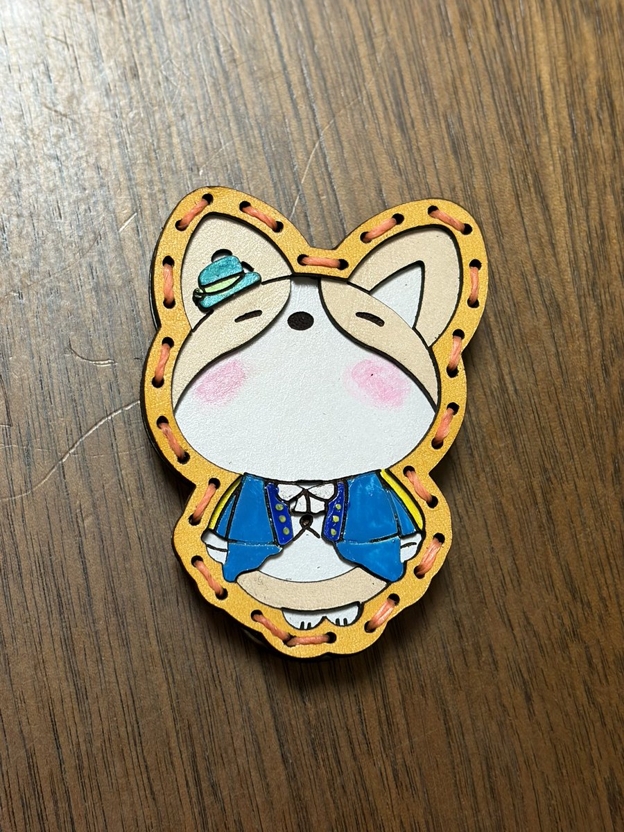 leather_zoo's tweet image. 2026呉ご当地キャラ祭りシリーズ第2弾！タキシードこーた君😍今年もこーた君は2デザイン製作させていただきました☺️可愛くて良き出来です😘
@p_welsh_corgi 
#leathercraftzoo
#handmade
#こーた
#呉キャラ祭り