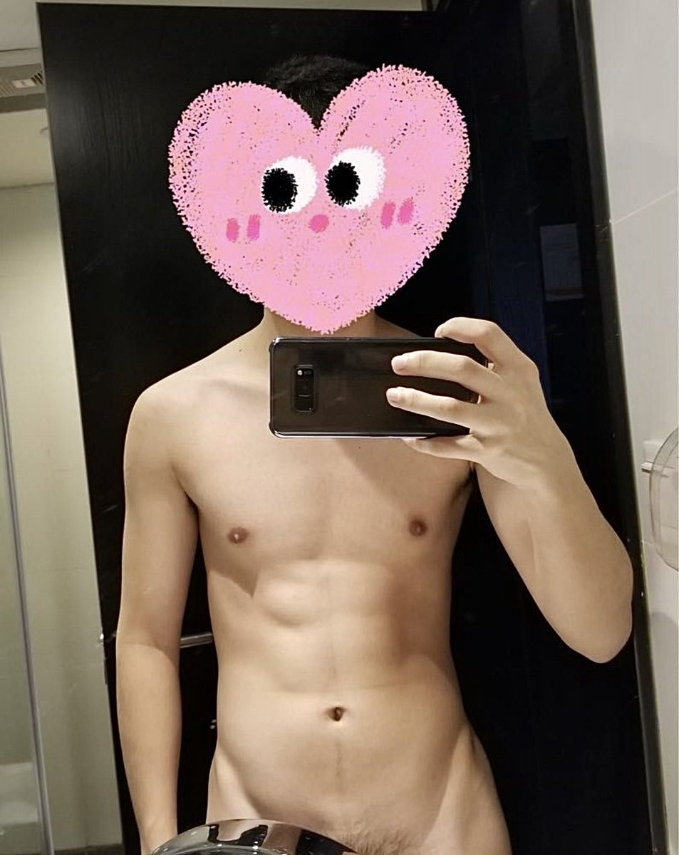 Butterx69's tweet photo. มาเล่นสงกรานต์ห้องบัตไหม บัตมีน้ำพร้อมให้เล่น🤭 https://t.co/h7BbJPiR09