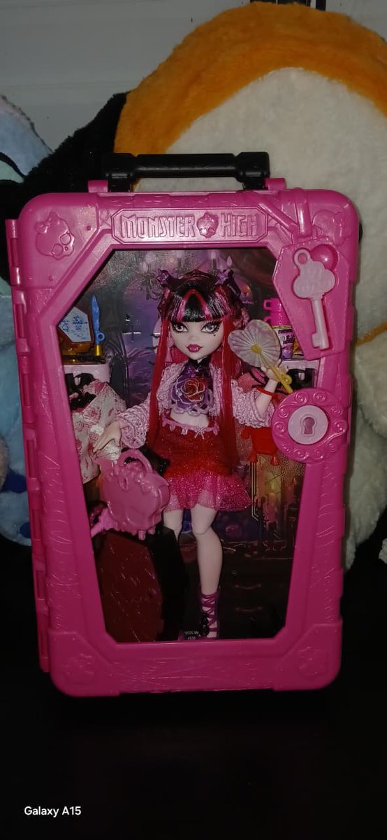 ashellye 𝜗ৎ | ⚙️ tweet media