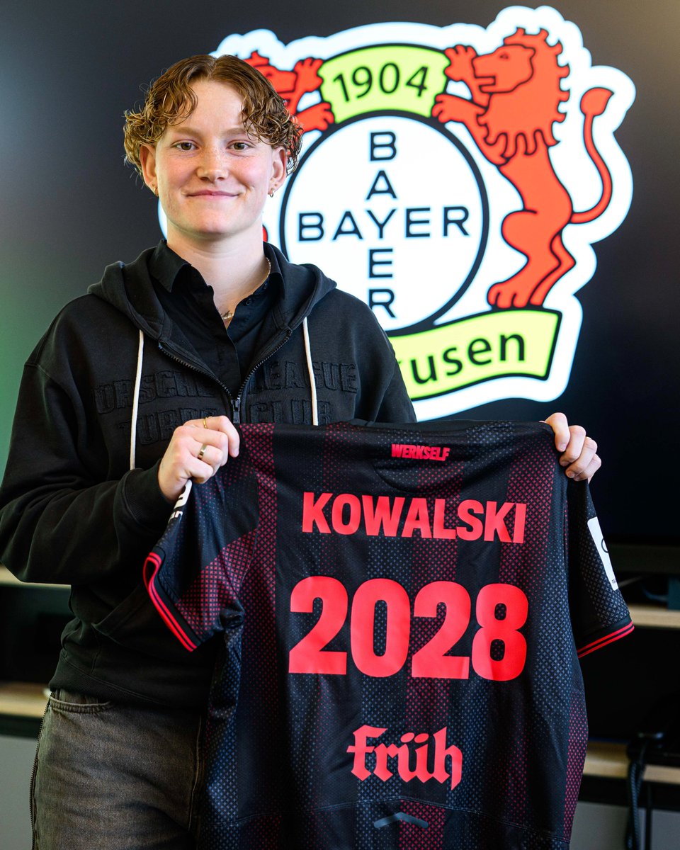 Bayer 04 Leverkusen tweet media
