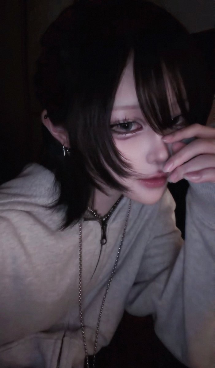 lullaby_3o3's tweet photo. ハーフアップ https://t.co/XqmCbTVq6b