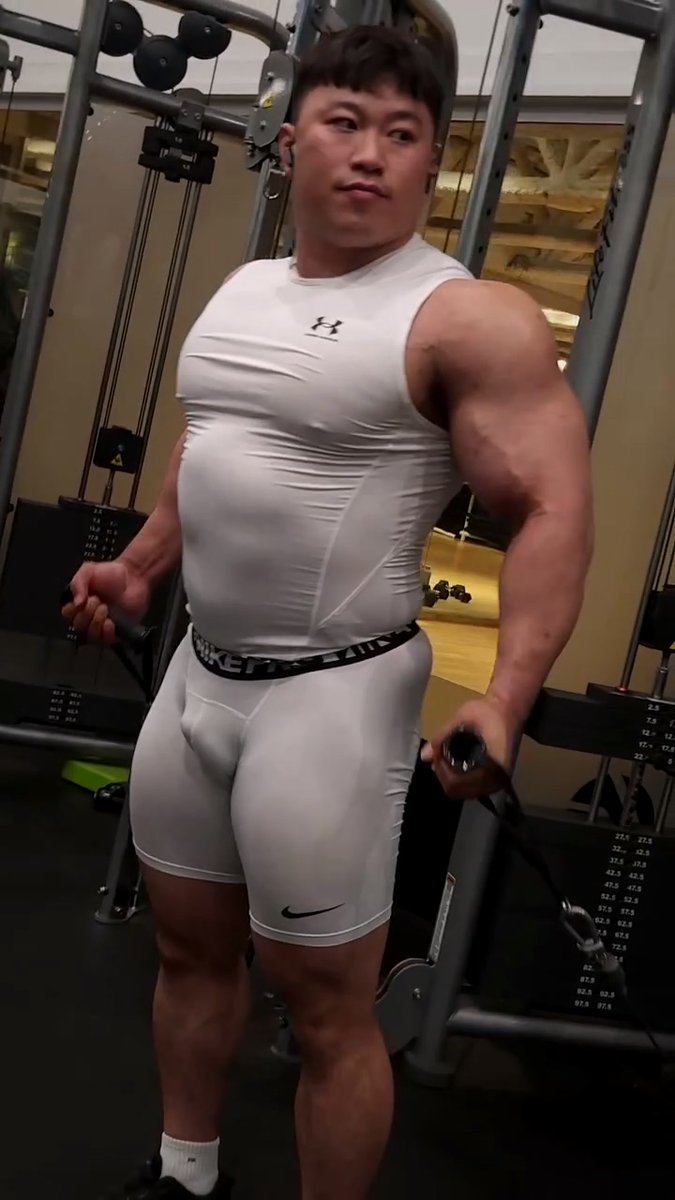 Muscle Worship Temple tweet media