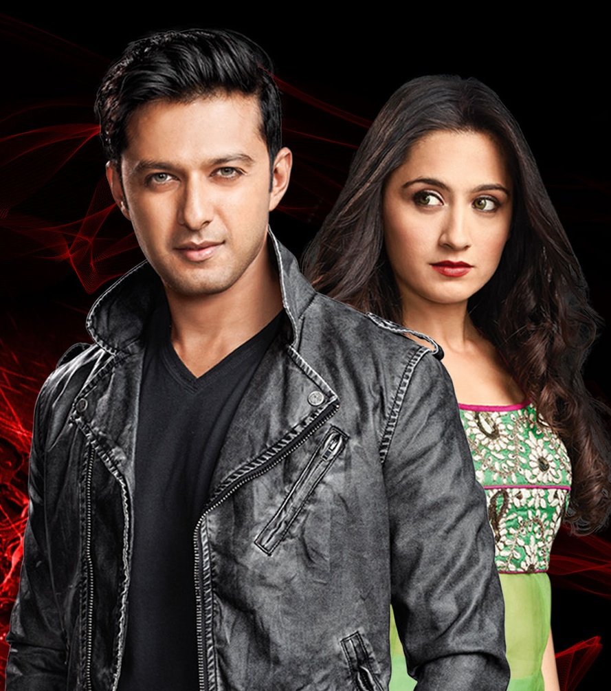 GossipsTv's tweet photo. #EkHasinaThi starring #SanjeedaShaikh, #VatsalSheth and #SimoneSingh premiered 12 years ago today.

@GossipsTv #Nostalgia #Itv https://t.co/LXcXvtY02u