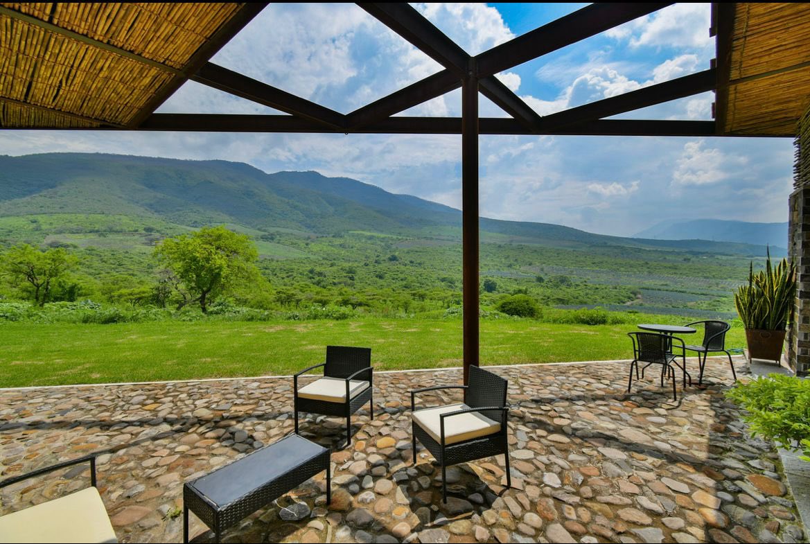 MAcunaRealtor's tweet photo. ✨ Perfect for a private estate, retreat, or investment https://t.co/MJmR3BtFRP