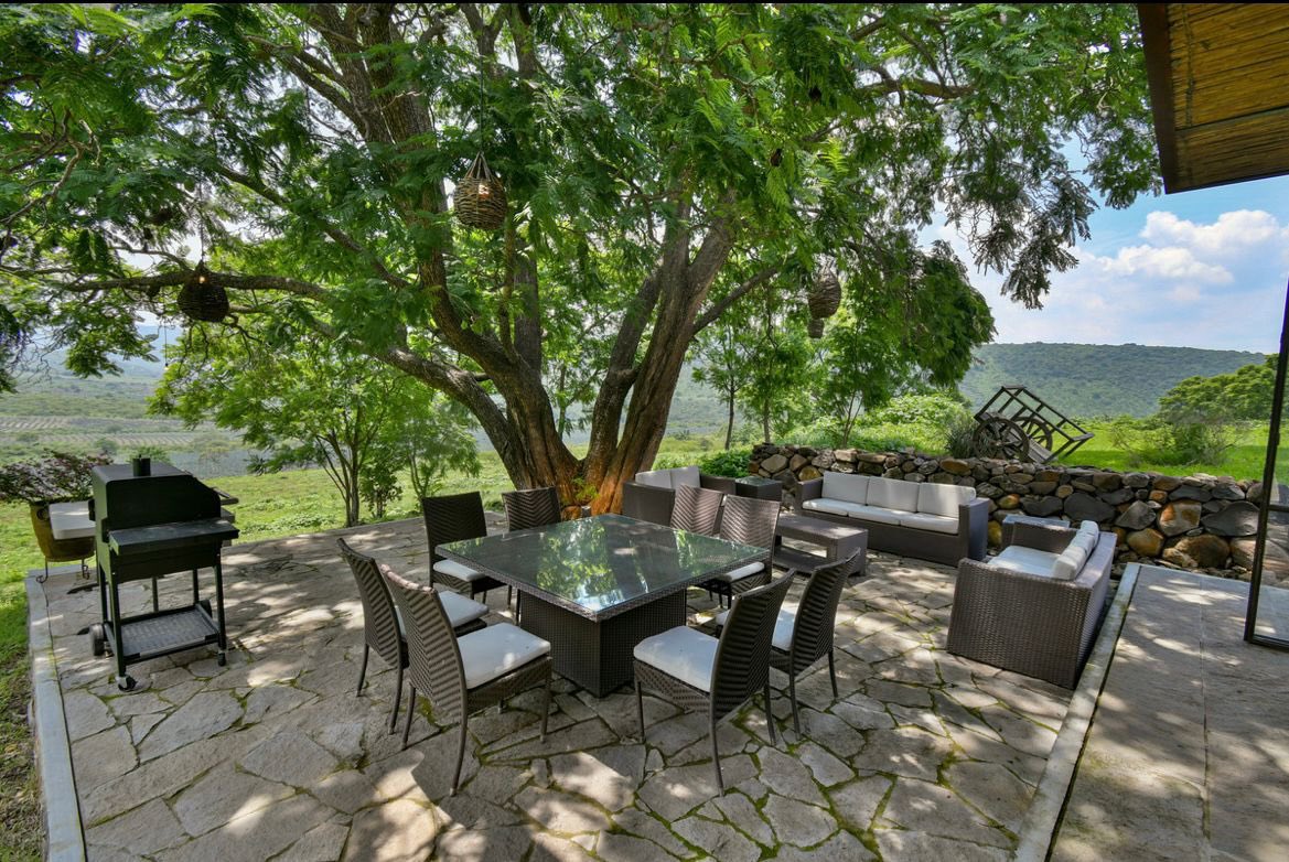 MAcunaRealtor's tweet photo. ✨ Perfect for a private estate, retreat, or investment https://t.co/MJmR3BtFRP