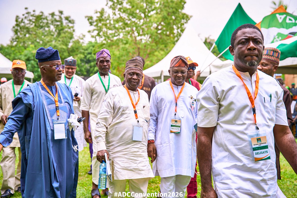 Esther Umoh tweet media