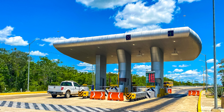 AtlanticCofC's tweet photo. ACC urges the governments of New Brunswick &amp; Nova Scotia to remove interprovincial trade barriers—starting with the proposed Aulac toll and the existing Cobequid Pass toll. These measures raise business costs, disrupt supply chains, &amp; undermine a stronger Atlantic economy. https://t.co/mWKZsgqkEy