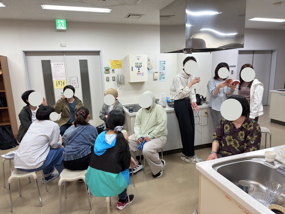 saidaicoffee's tweet photo. 第1回の新歓終了しました！
30名以上の参加者で大盛況でした🫶参加していただいた方ありがとうございました🍀

第2回は明後日16日(木)の14:00~20:00
第3回は来週22日(水)の14:00~20:00です。是非お越しください！

新歓は何回参加していただいても大丈夫です‼️リピート大歓迎です🔁

#春から埼大 https://t.co/c7jq5oFUoQ