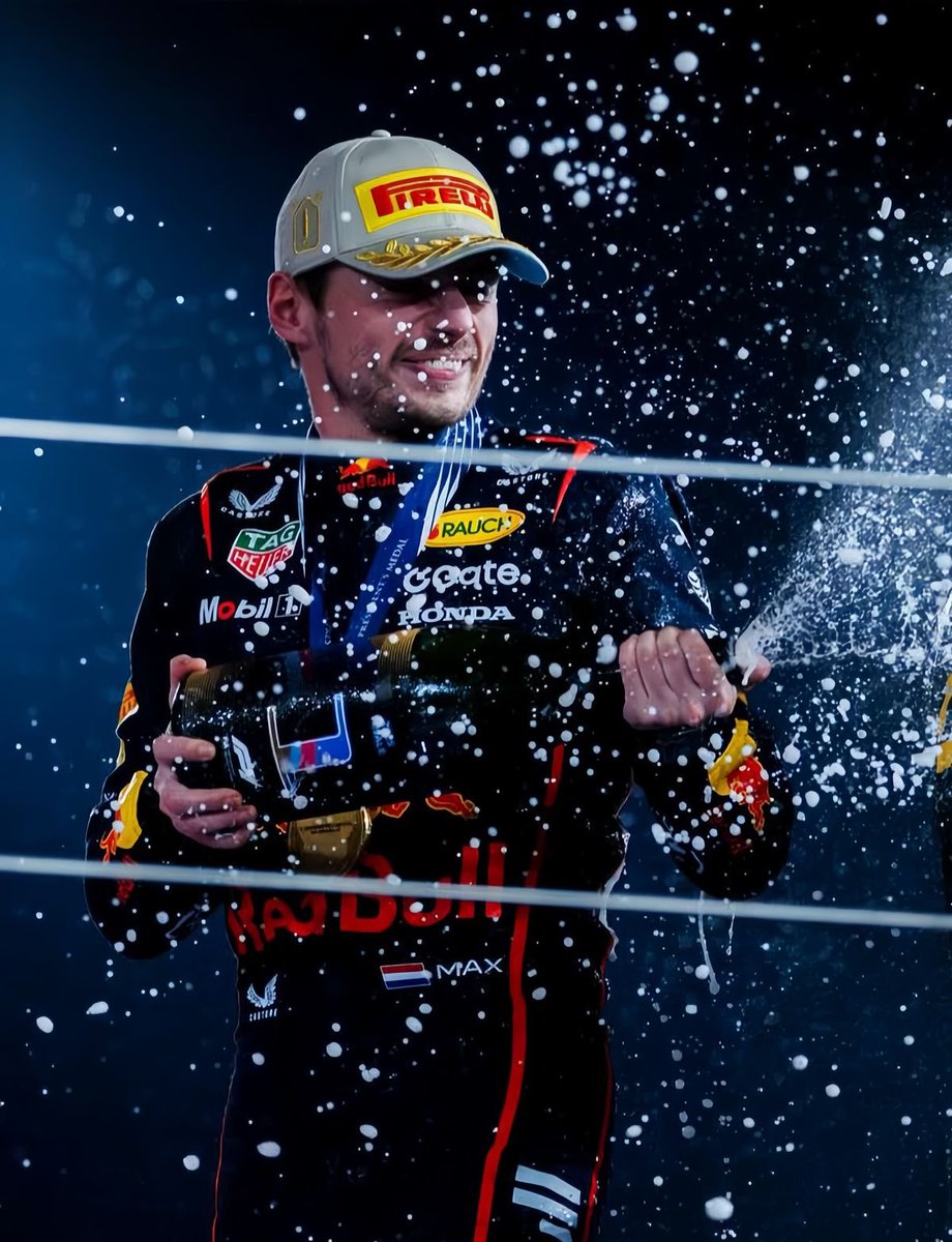 norstappen archives. tweet media