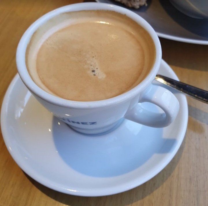 Roberm24's tweet image. #post
#café