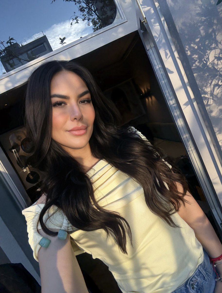 GiovanaBellucc's tweet image. ¿Lá 1 o lá 2 Cual mas te gusta ? 🫢 #model #mexico #cdmx