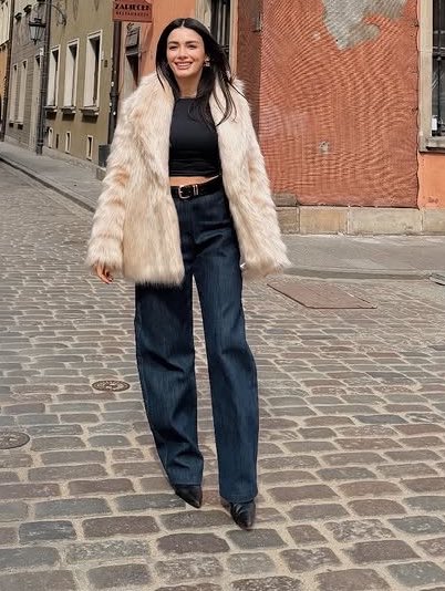 𝐿𝑒𝓃𝒶 tweet media