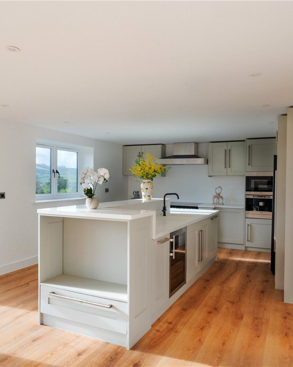 JS_Taunton's tweet image. New price
#Ashbrittle #Wellington #Somerset
Guide price £1,200,000

Contemporary #barnconversion surrounded by unspoilt countryside with far reaching views, stables, a double carport and approx 2 acres of grounds. Further land available by sep neg.

jackson-stops.co.uk/properties/212…