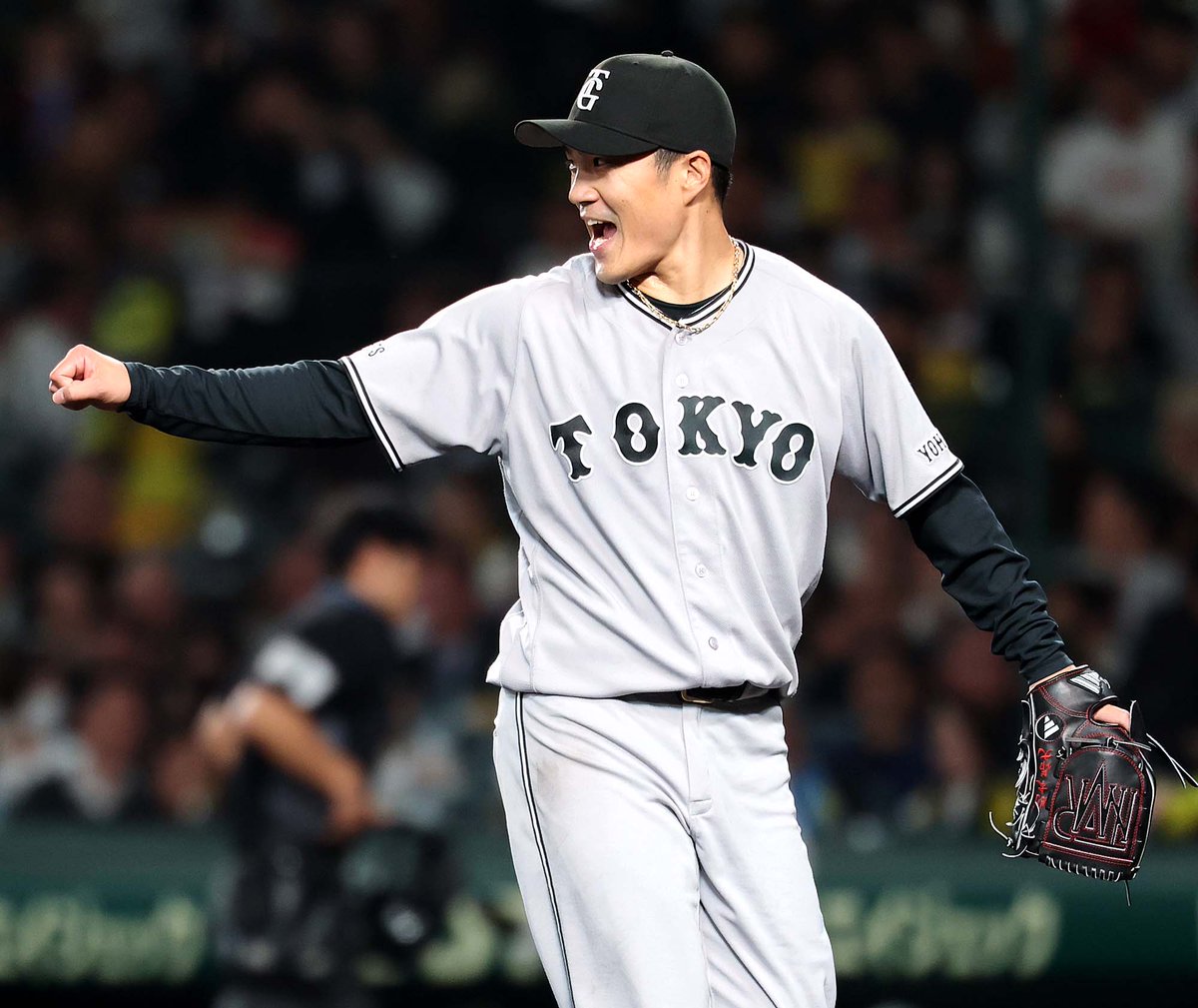 読売ジャイアンツ tweet media