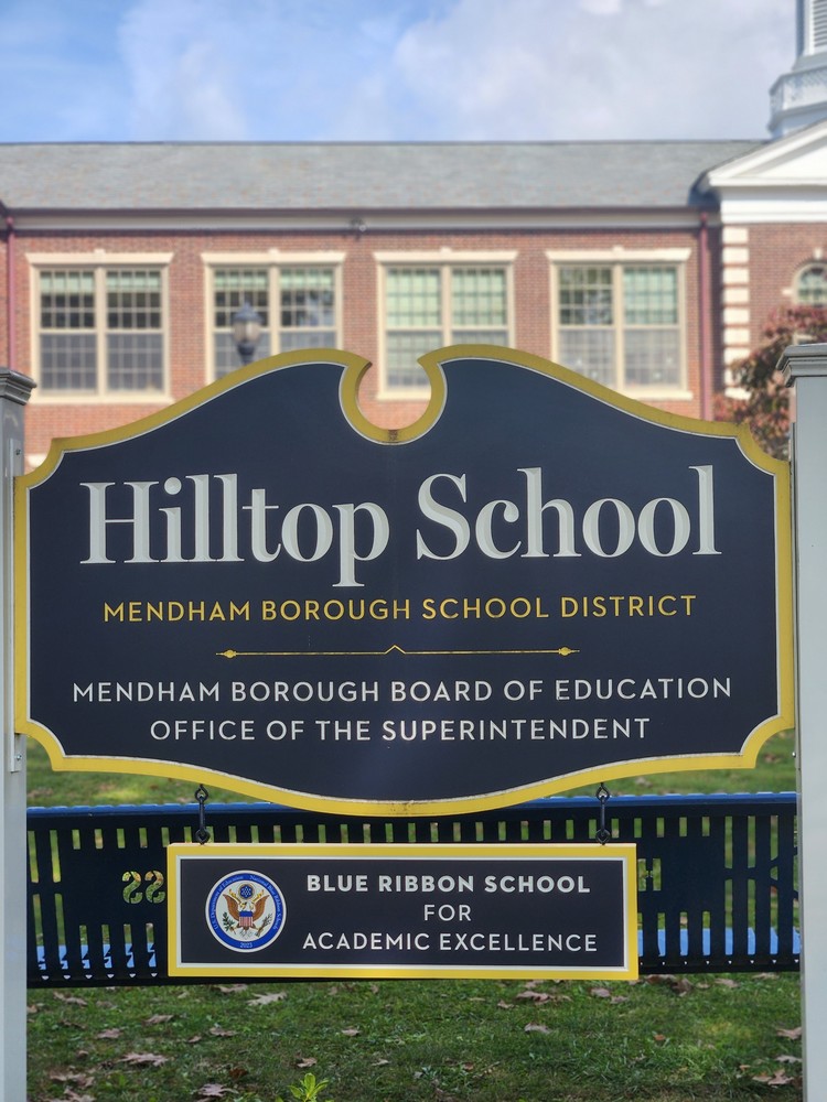 mendhamborosd's tweet photo. Program at Mendham Borough Schools Brings Families Together Through Reading https://t.co/5Zjlienlt8 https://t.co/4pMbL6SEHM