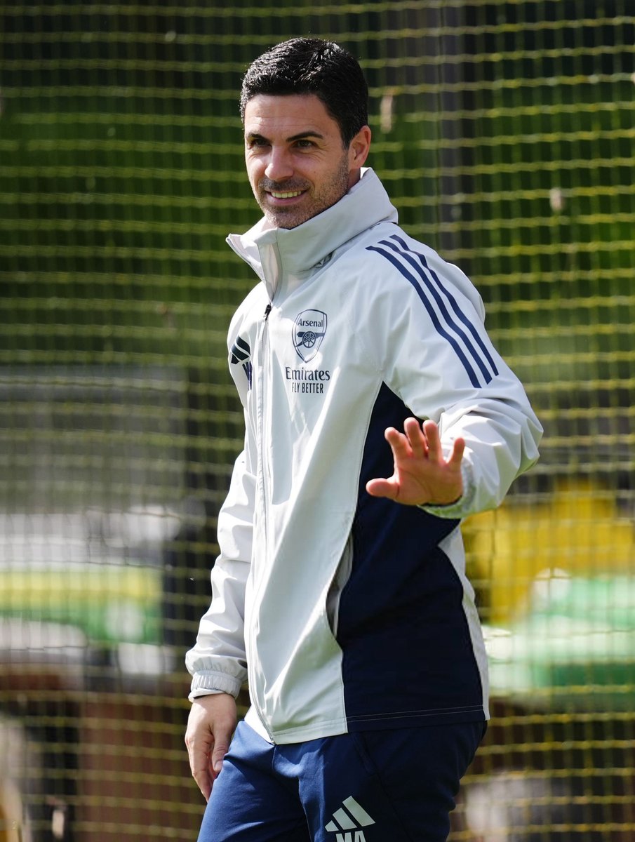 AFC Pics tweet media