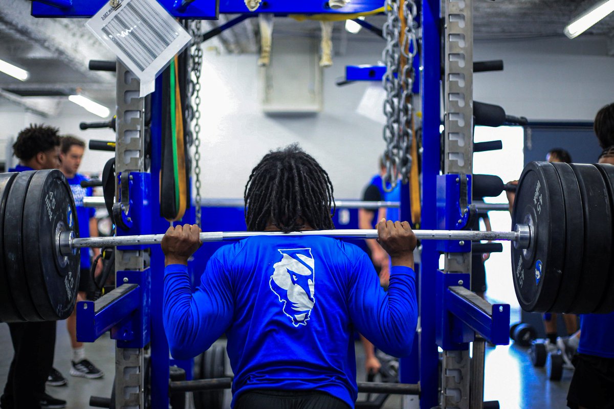 EIU_FB's tweet image. Day by Day. TOGETHER‼️

#WeNotMe | #BleedBlue | #TogetherWeWill