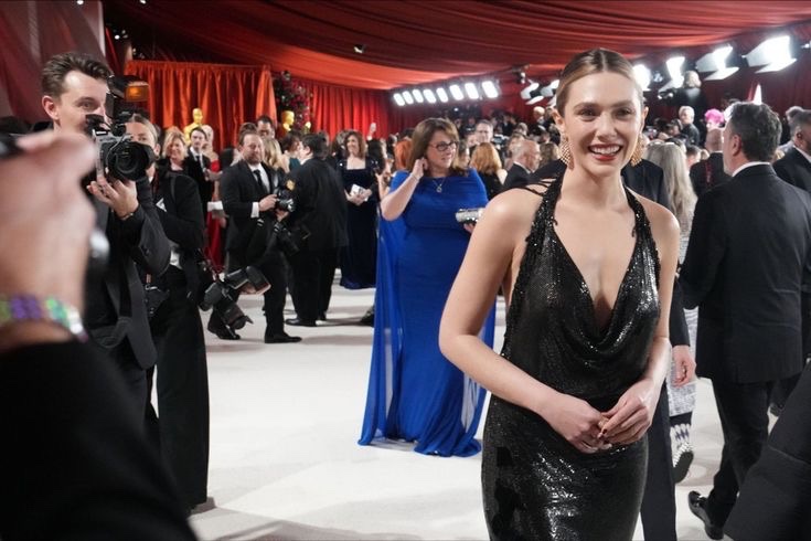 Lizzie Buff tweet media